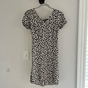 Old navy floral dresss